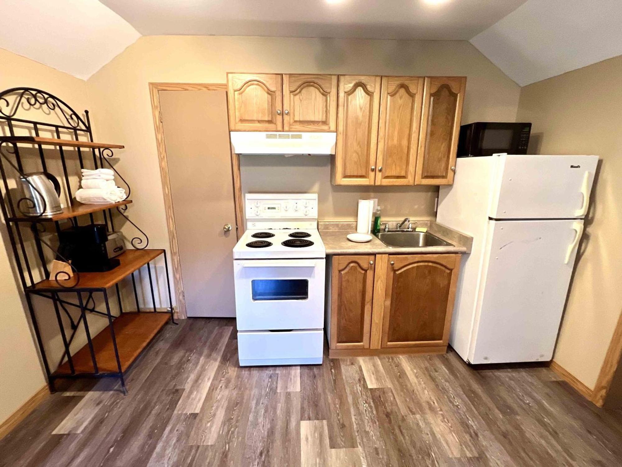 High Falls Bay Cottages, Camping & Waterpark Bracebridge Buitenkant foto